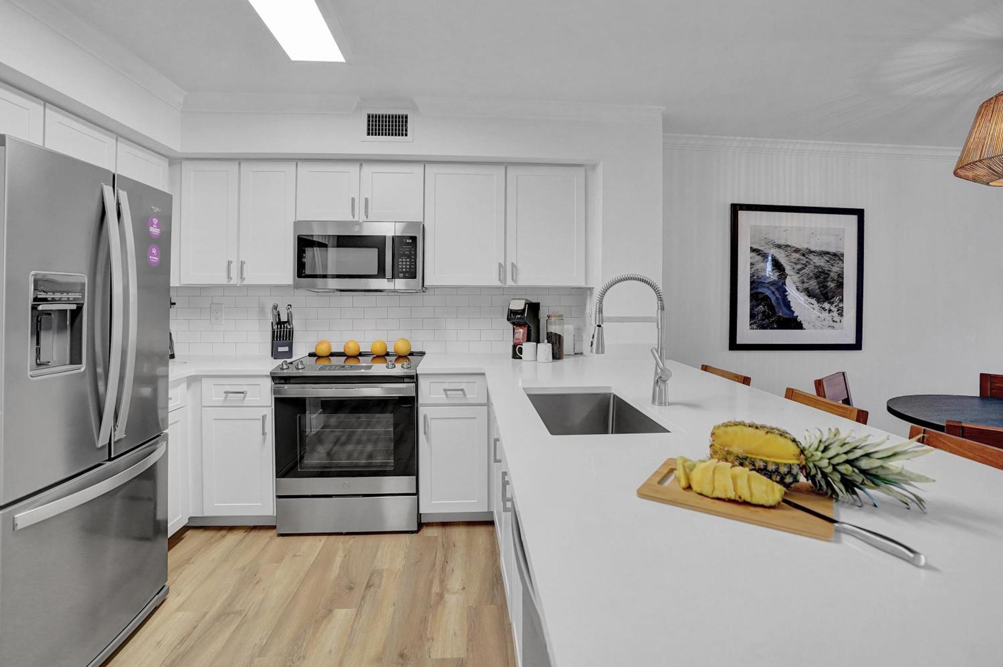 Stylish Modern Apartments At Gables Grand Plaza In Miami Exterior foto