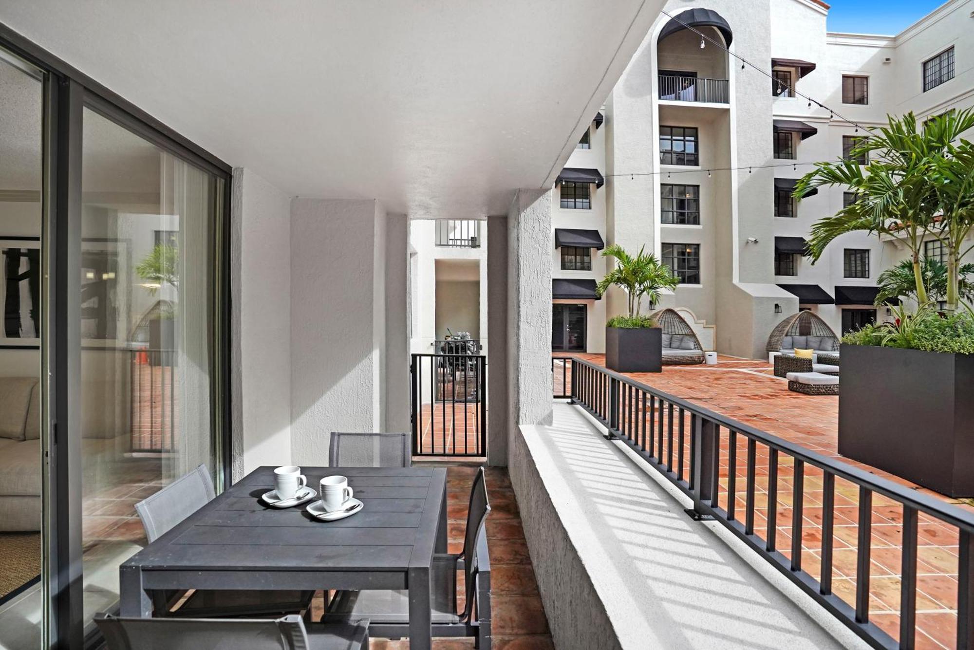 Stylish Modern Apartments At Gables Grand Plaza In Miami Quarto foto